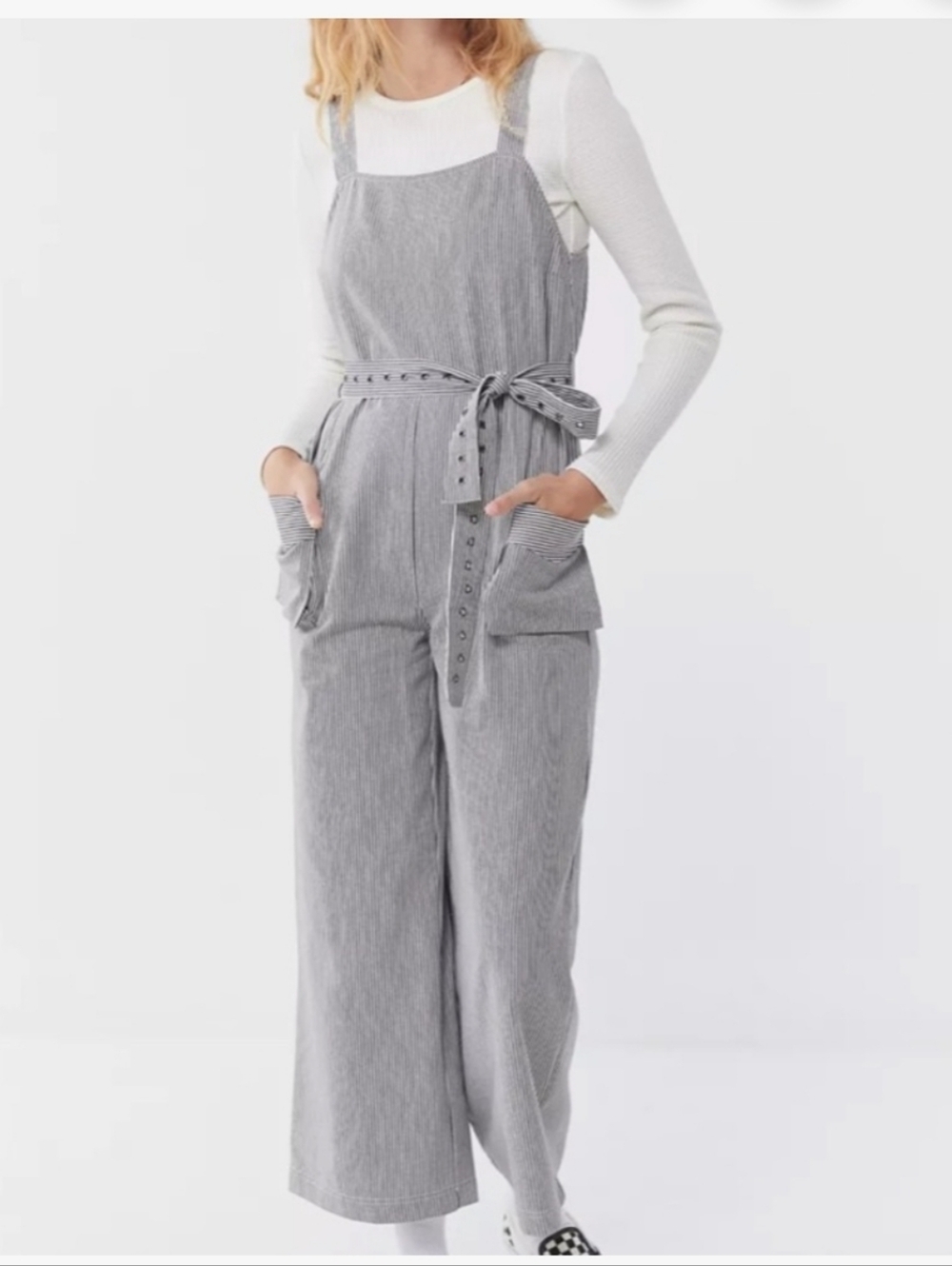 URBAN OUTFITTERS MIRANDA RAILROAD STRIPED WIDE LEG JUMPSUIT - Picture 4 of 10